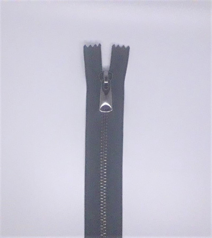 TİT T/5 Metal Fermuar - Black Nikel (Siyah) Diş 50 Ad. (1 pk) Koyu Yeşil - 55 cm