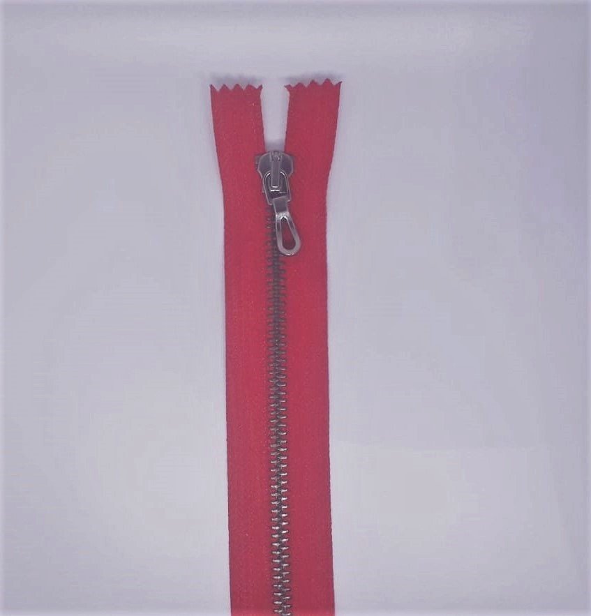 TİT T/5 Metal Fermuar - Black Nikel (Siyah) Diş 50 Ad. (1 pk) Kırmızı - 18 cm