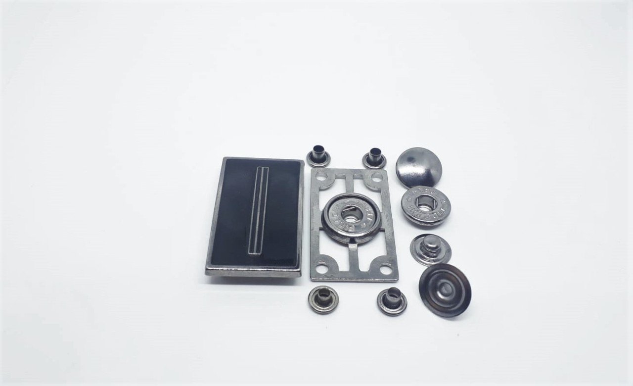 Çizgi Desenli Çıtçıt Modeli - 50 Ad. (1 pk) Black Nikel