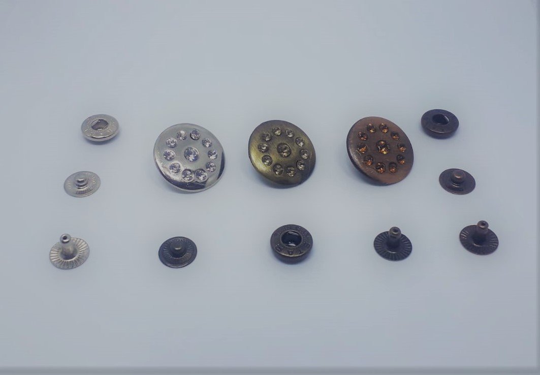 Taşlı Çıtçıt Model 1 - 100 Ad.(1 pk)