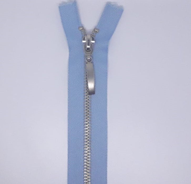 TİT T/5 Metal Fermuar - Beyaz Diş 50 Ad. (1 pk) Bebe Mavisi - 55 cm