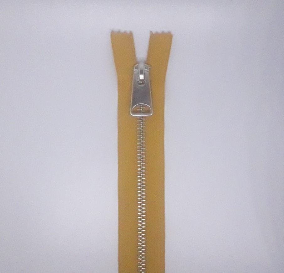 TİT T/5 Metal Fermuar - Beyaz Diş 50 Ad. (1 pk) Koyu Sarı - 55 cm